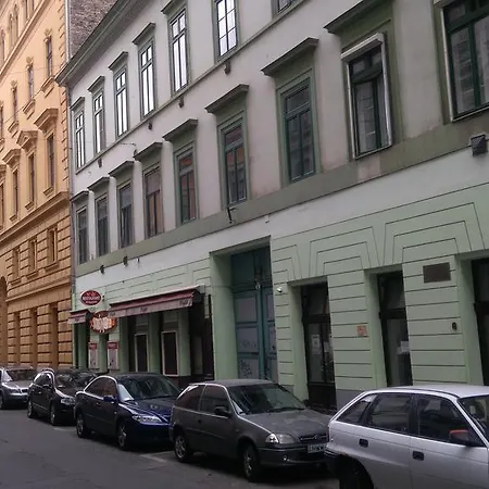 Maximum Downtown - Minimal Feeling Appartamento Budapest