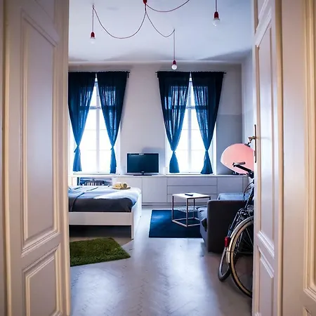 Apartment Maximum Downtown - Minimal Feeling Budapest