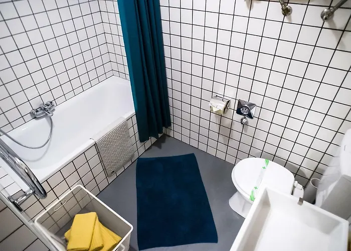 Maximum Downtown - Minimal Feeling * Budapesta